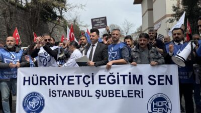 İSTANBUL (AA) – Şanlıurfa'nın Siverek ilçesinde eski bir öğrencinin okuluna