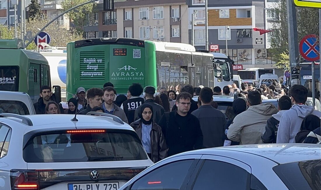 İSTANBUL (AA) – İstanbul'da metro hattındaki onarım çalışması nedeniyle Nurtepe