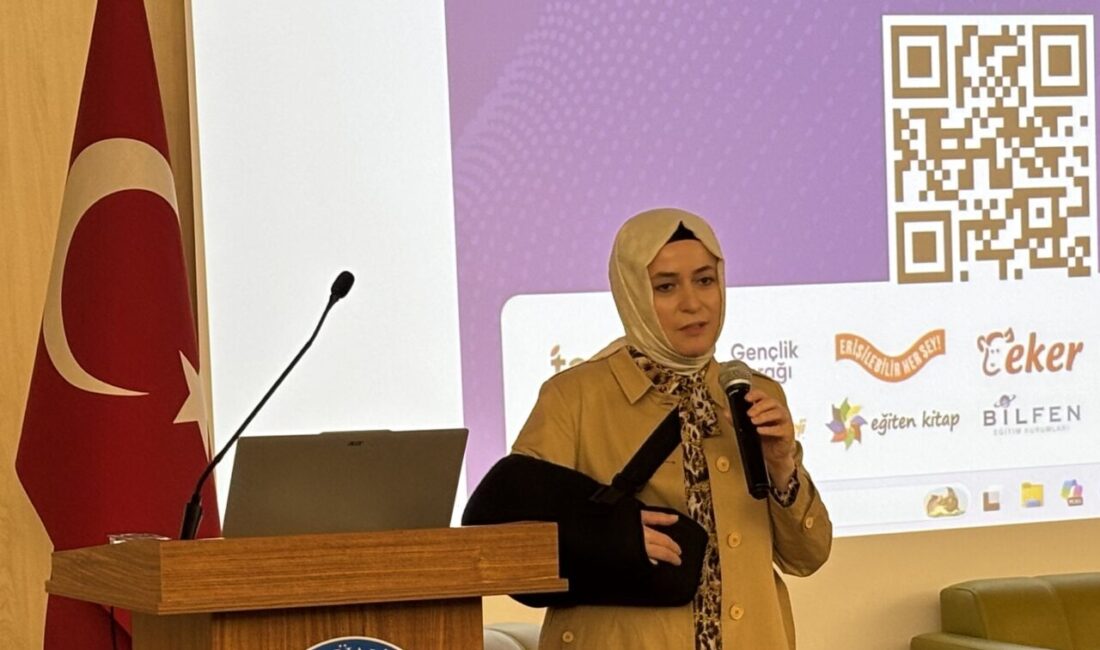 - Marmara Üniversitesi Rektörü Prof. Dr. Mehmet Emin Okur:
- "Bizim