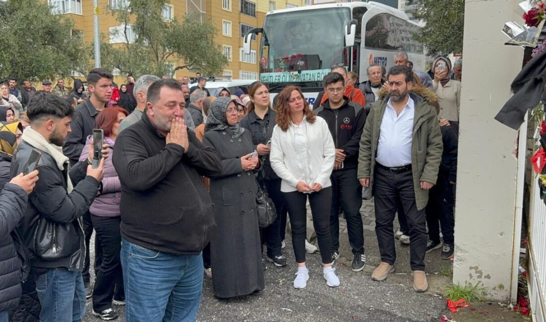 KAHRAMANMARAŞ (AA) – İstanbul'dan yola çıkan 35 kişilik gönüllü grup,