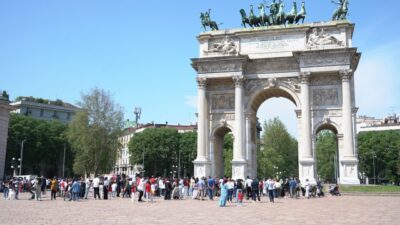 ROMA (AA) – İtalya'da yaşayan Türk vatandaşları, 23 Nisan Ulusal