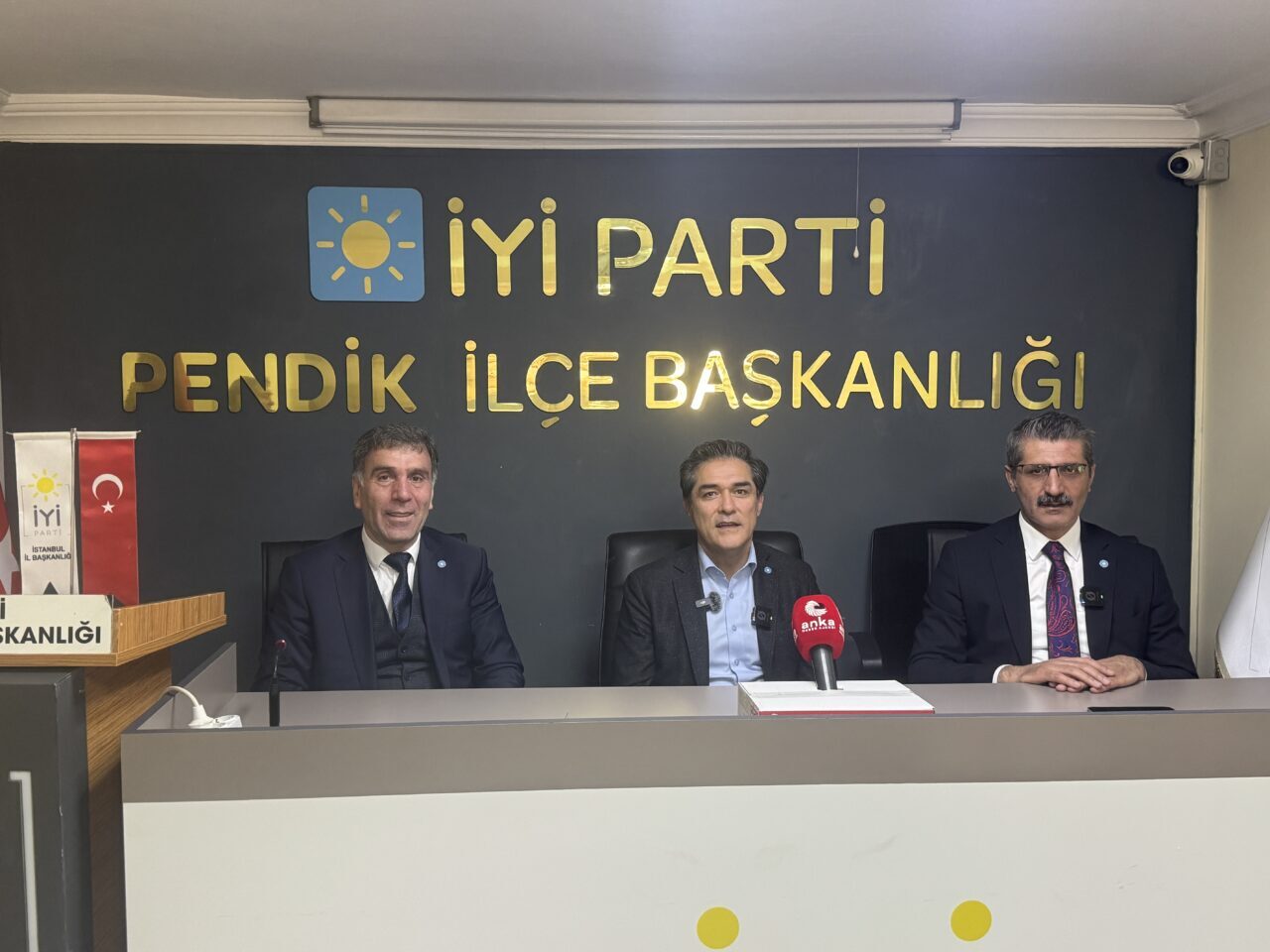 İSTANBUL (AA) – İYİ Parti Genel Başkan Yardımcısı ve Parti