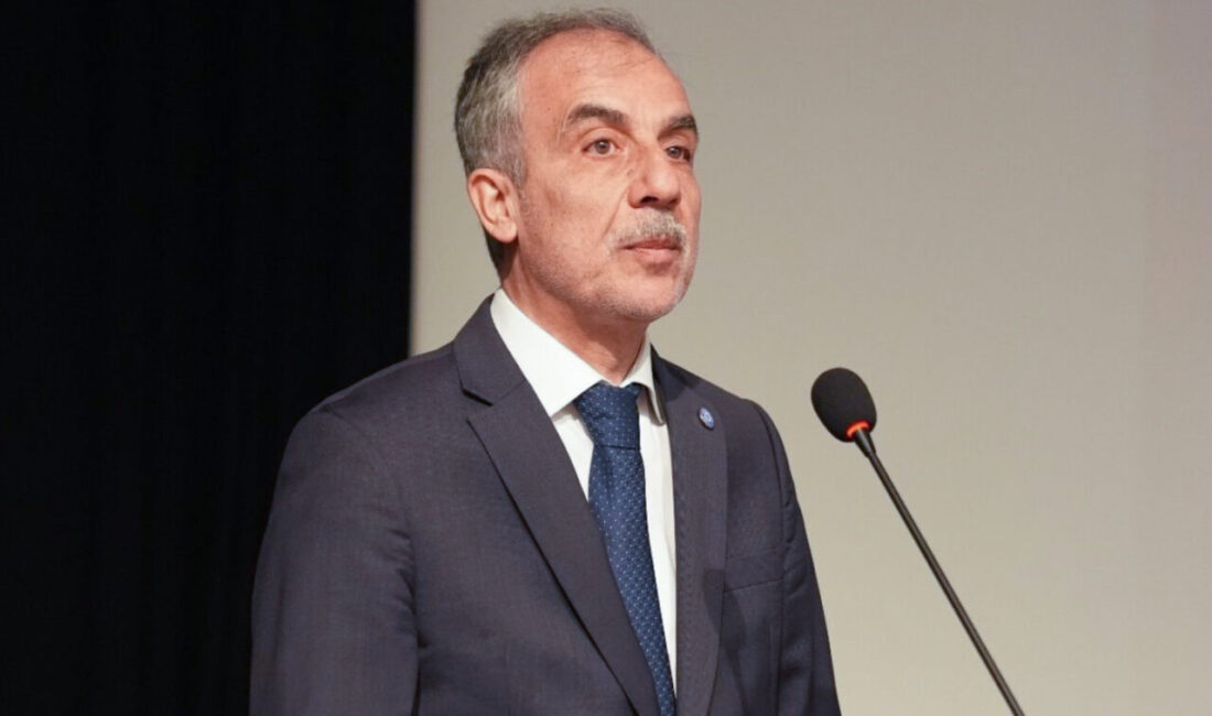 - Ege Üniversitesi Rektörü Prof. Dr. Musa Alcı:
- "Bu sene