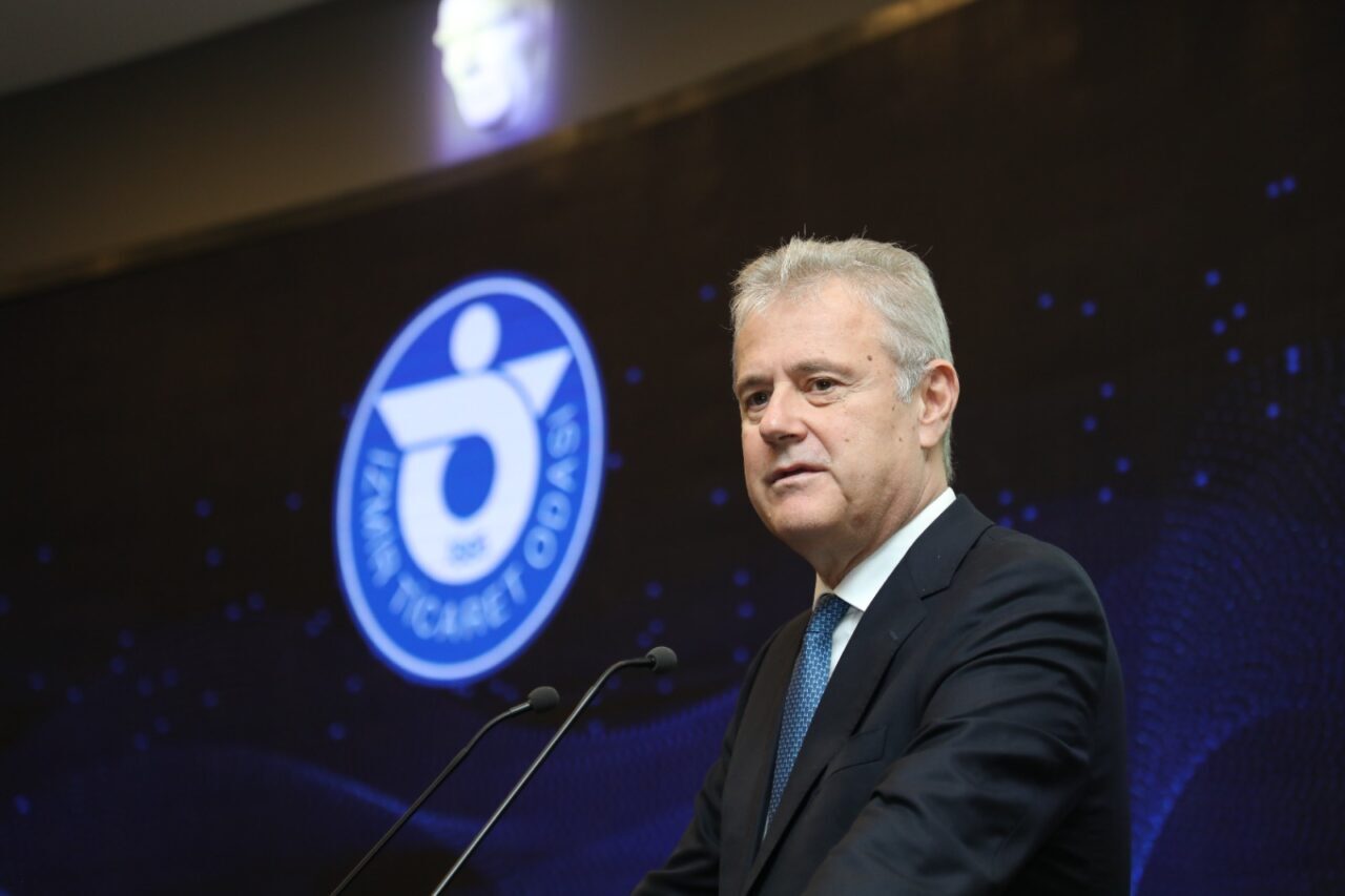 - İzmir Ticaret Odası Yönetim Kurulu Başkanı Mahmut Özgener:
- "Programın