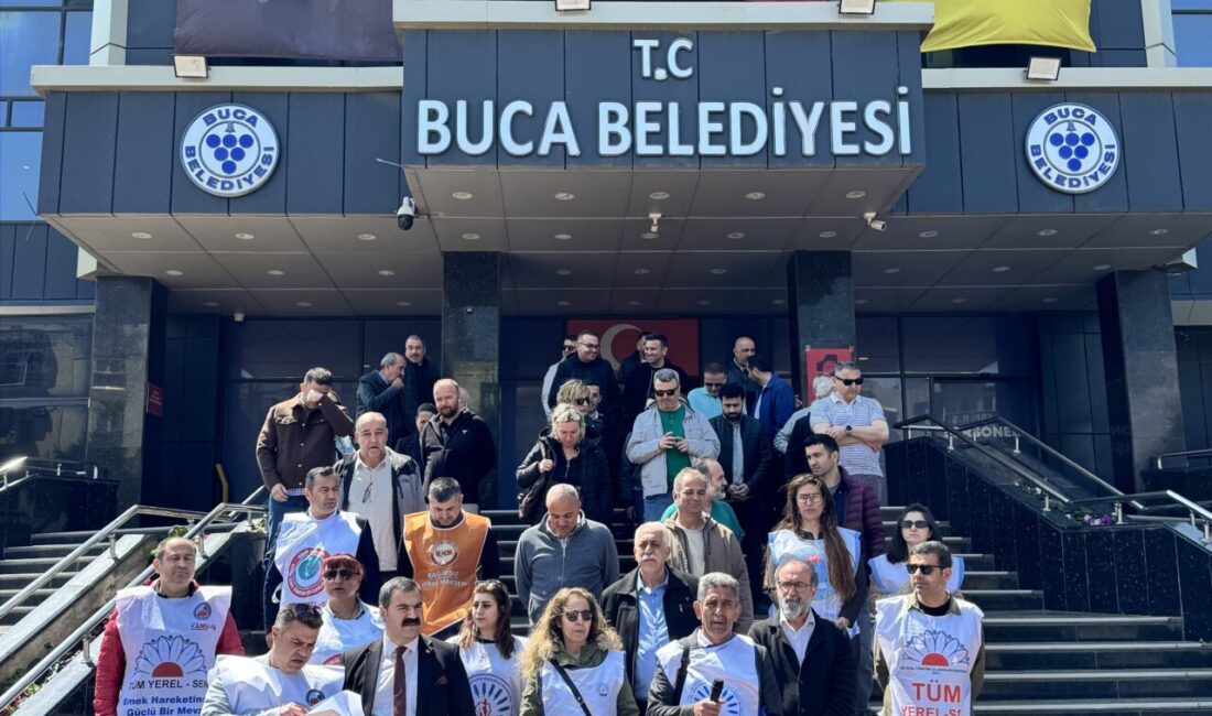 İZMİR (AA) – Buca Belediyesi memurları, toplu sözleşme kapsamındaki alacaklarının