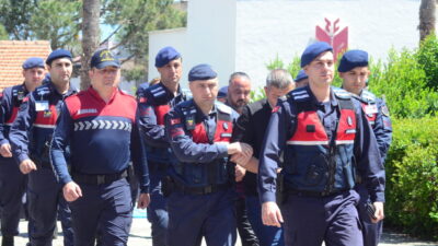 İZMİR (AA) – İzmir Sivil Toplum Kuruluşları Platformu (İSTOK) üyeleri,