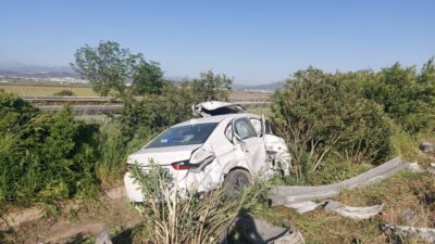 İZMİR (AA) – İzmir'in Torbalı ilçesinde tırla çarpışan otomobilin sürücüsü