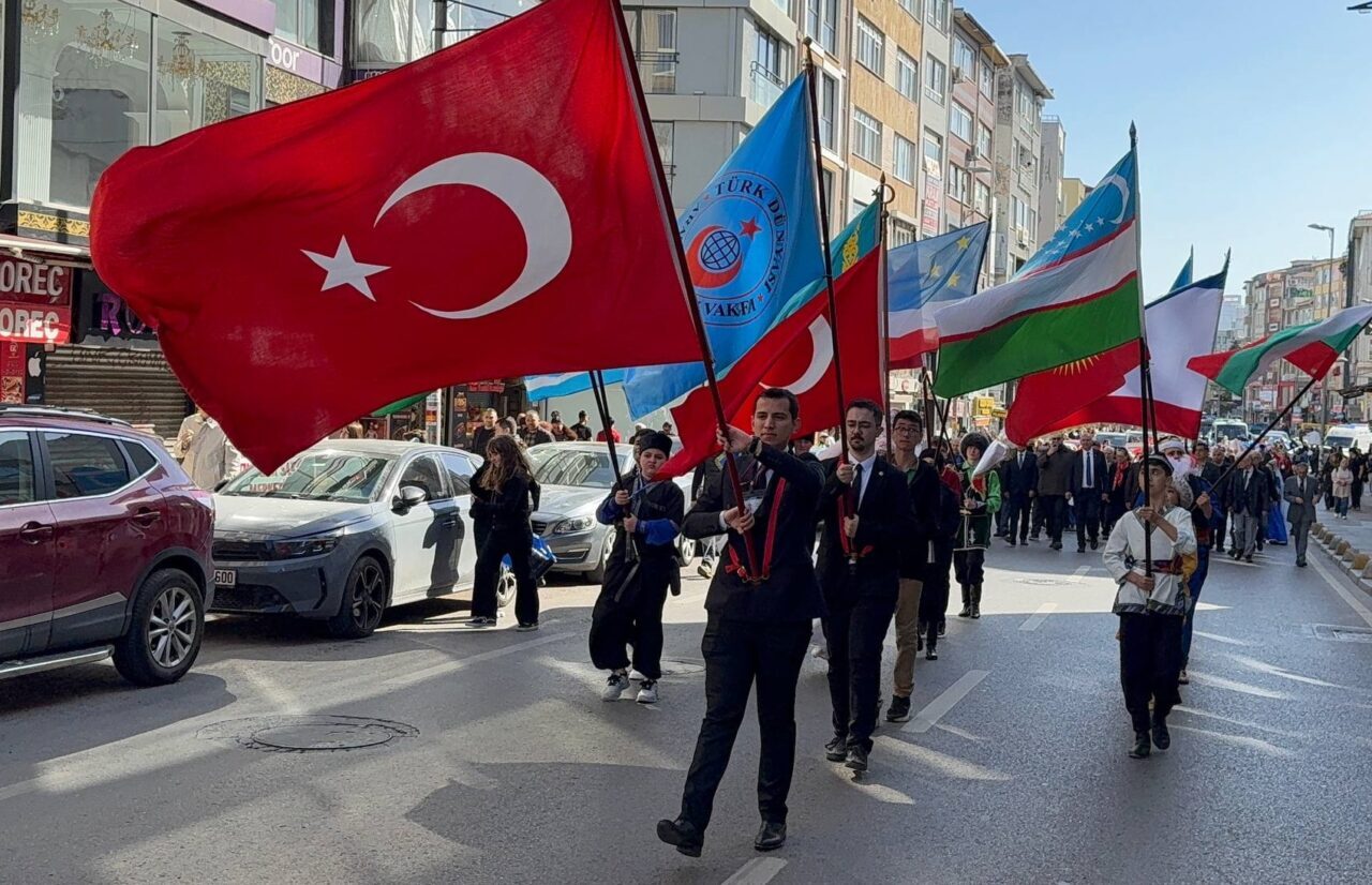 İSTANBUL (AA) – Türk Dünyası Araştırmaları Vakfınca, "Dilimiz Aynı, Kalbimiz