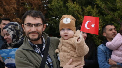 ESKİŞEHİR (AA) – Eskişehir'de Sivrihisar Havacılık Kulübü Derneğince, 23 Nisan