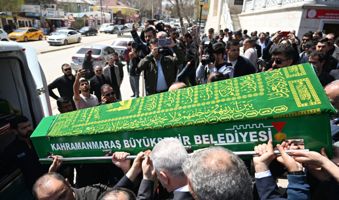 - 11 yaşındaki öğrenci Furkan Sancak Balal'ın cenazesi toprağa verildi
-