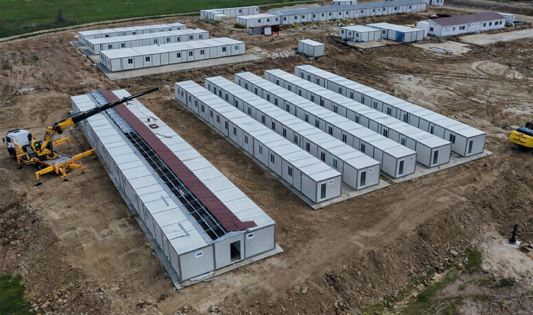 - Karmod Konteyner Genel Müdürü Ensar Çankaya:
- "Toplam büyüklüğü 2