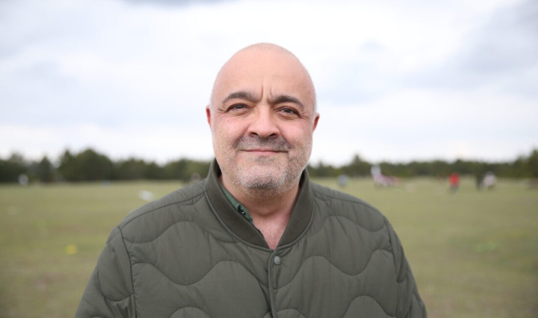 KASTAMONU (AA) – Kastamonu'da 350 öğrencinin katılımıyla Uçurtma Şenliği yapıldı.