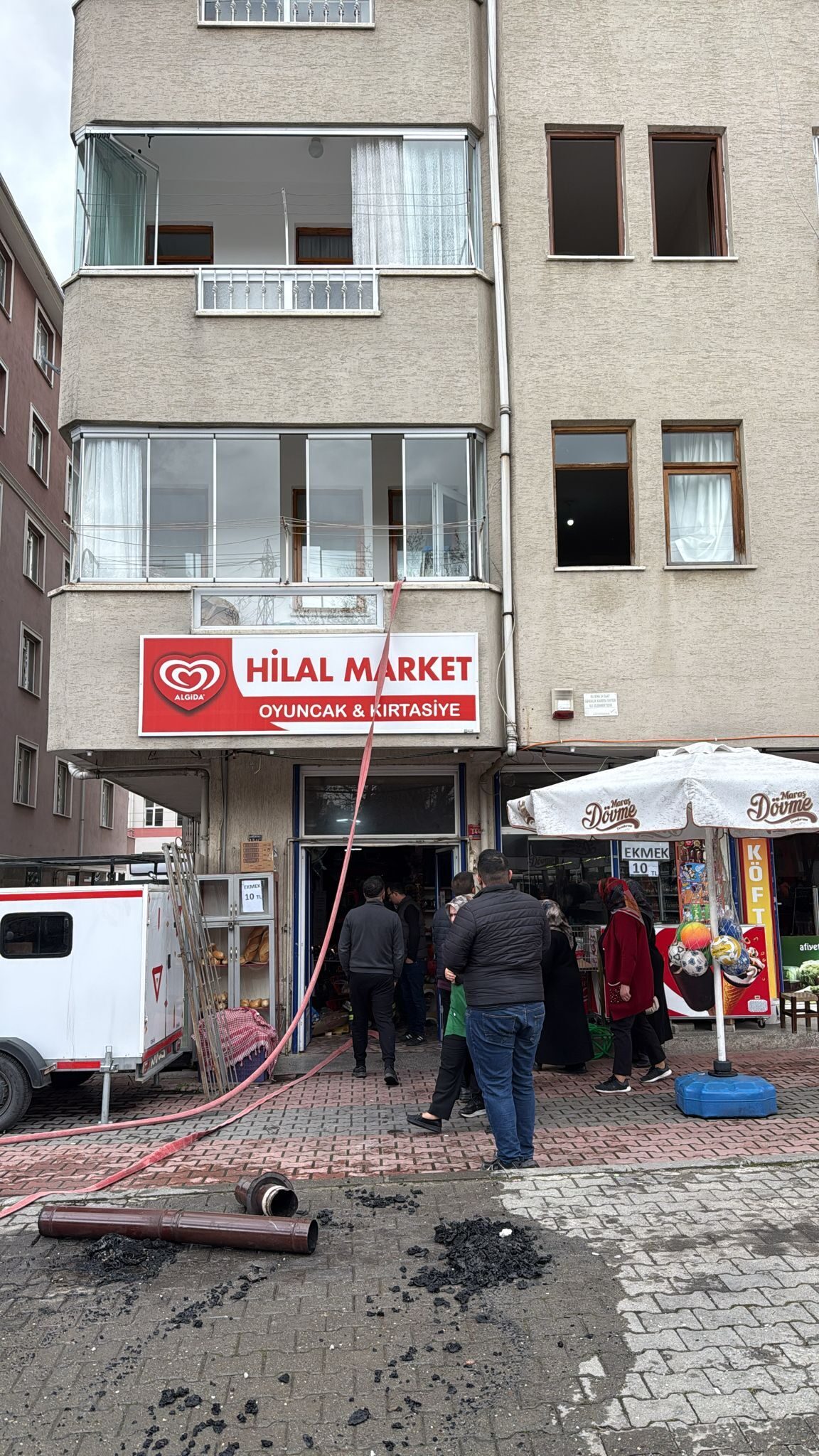 KASTAMONU (AA) – Kastamonu'nun Tosya ilçesinde yangına müdahale etmek isterken