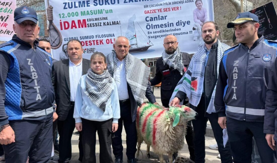 KAYSERİ (AA) – Kayseri'nin Yahyalı ilçesinde yaşayan 13 yaşındaki Ecrin