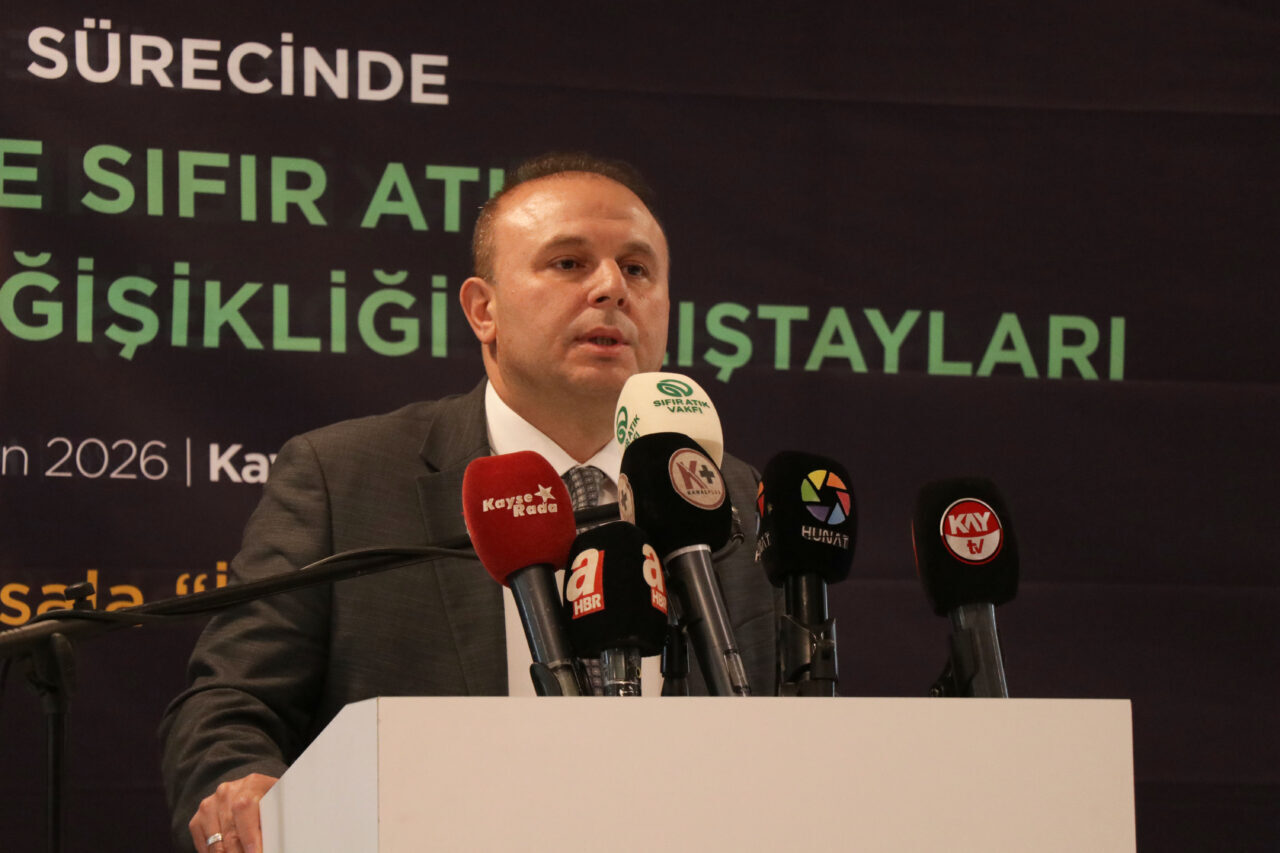 KAYSERİ (AA) – Kayseri'de "Yerelden ulusala israf ve atık" temasıyla