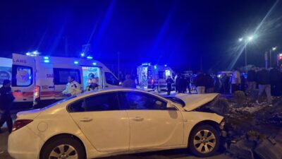 KAYSERİ (AA) – Kayseri'nin Kocasinan ilçesinde meydana gelen trafik kazasında