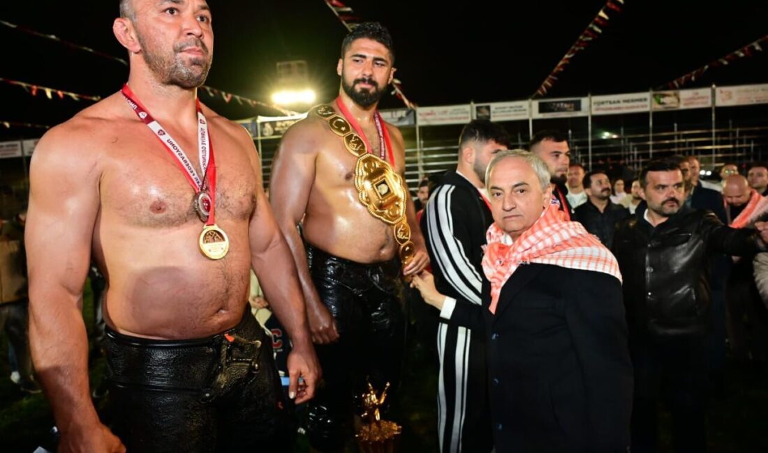 ANTALYA (AA) – Antalya'nın Kepez ilçesinde düzenlenen 10. Kepez Belediyesi