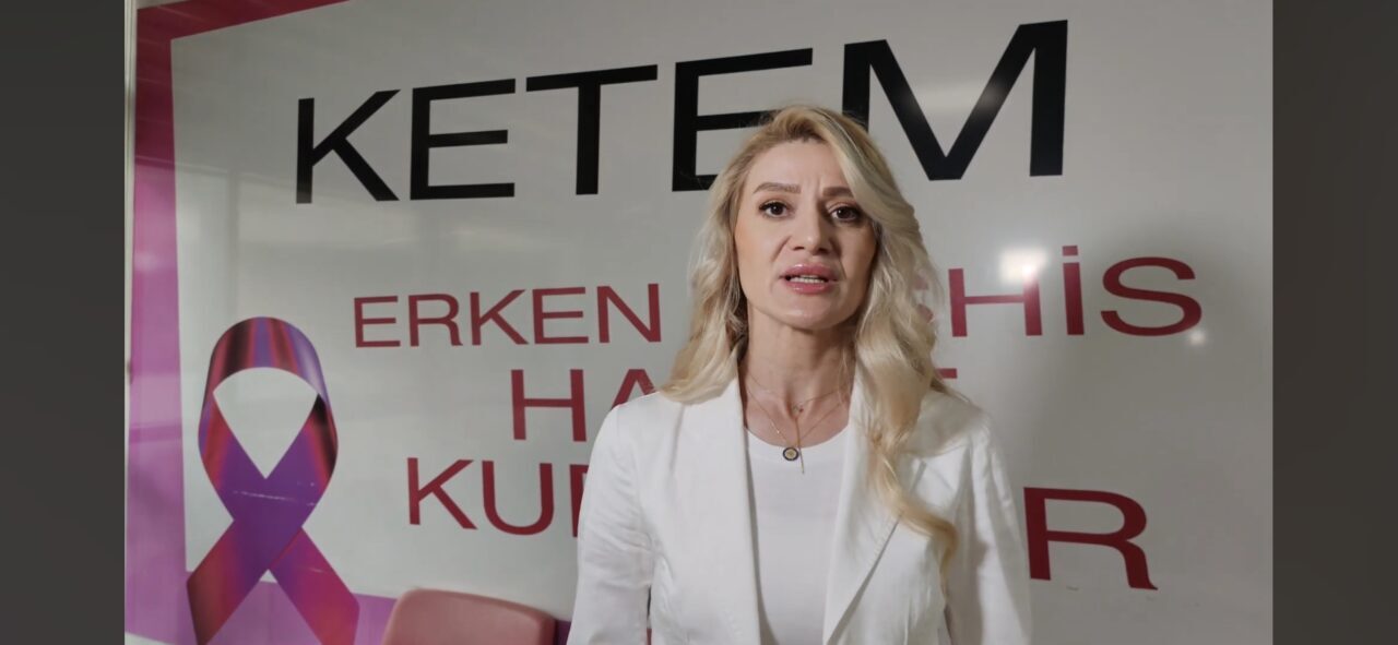 BURSA (AA) – Bursa'nın Yıldırım ilçesinde annesini kanser taraması yaptırmak