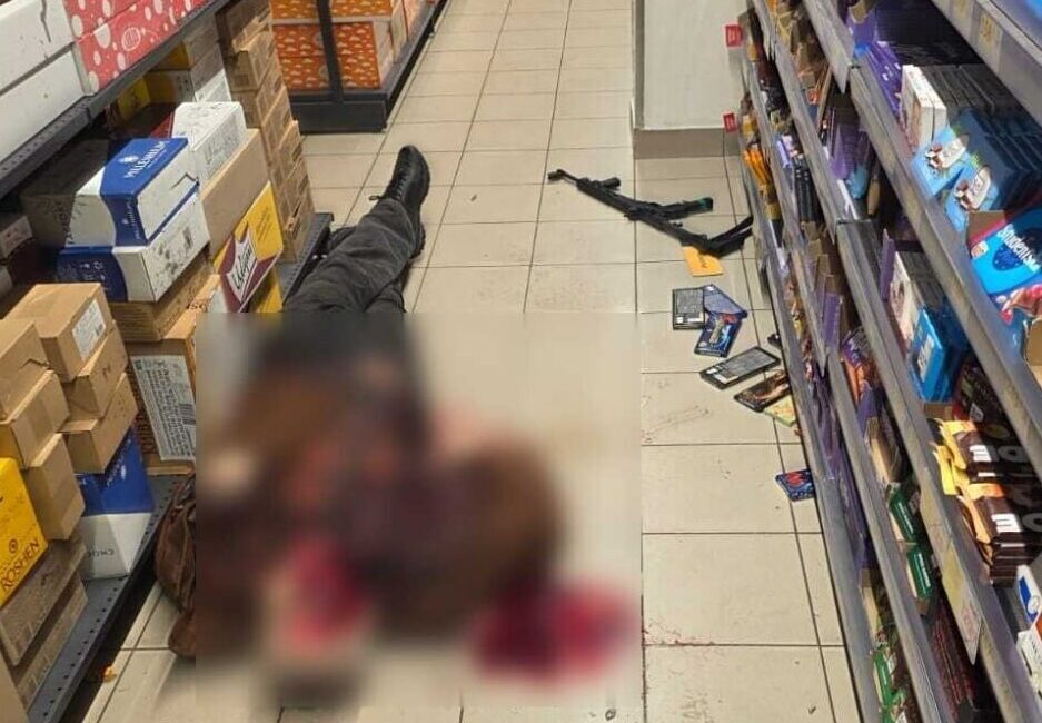 - Ukrayna Devlet Başkanı Volodimir Zelenskiy:
- "Halihazırda 5 kişinin öldüğü