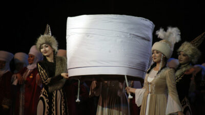 BİŞKEK (AA) – Kırgızistan'da aile değerlerini ve asırlık gelenekleri korumak