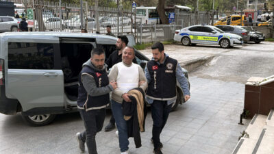 KIRIKKALE (AA) – Kırıkkale'nin Karakeçili ilçesinde, garajda tüfekle belediye çalışanını