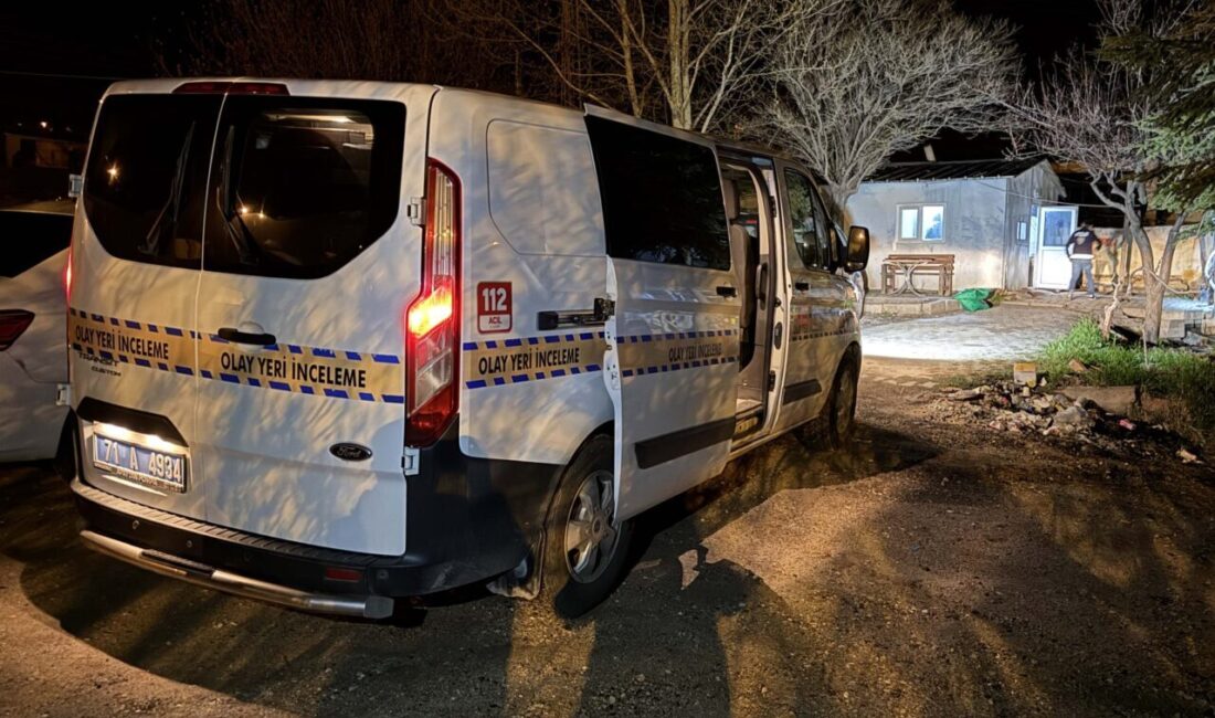 KIRIKKALE (AA) – Kırıkkale'nin Karakeçili ilçesinde, garajda silahlı saldırıya uğrayan