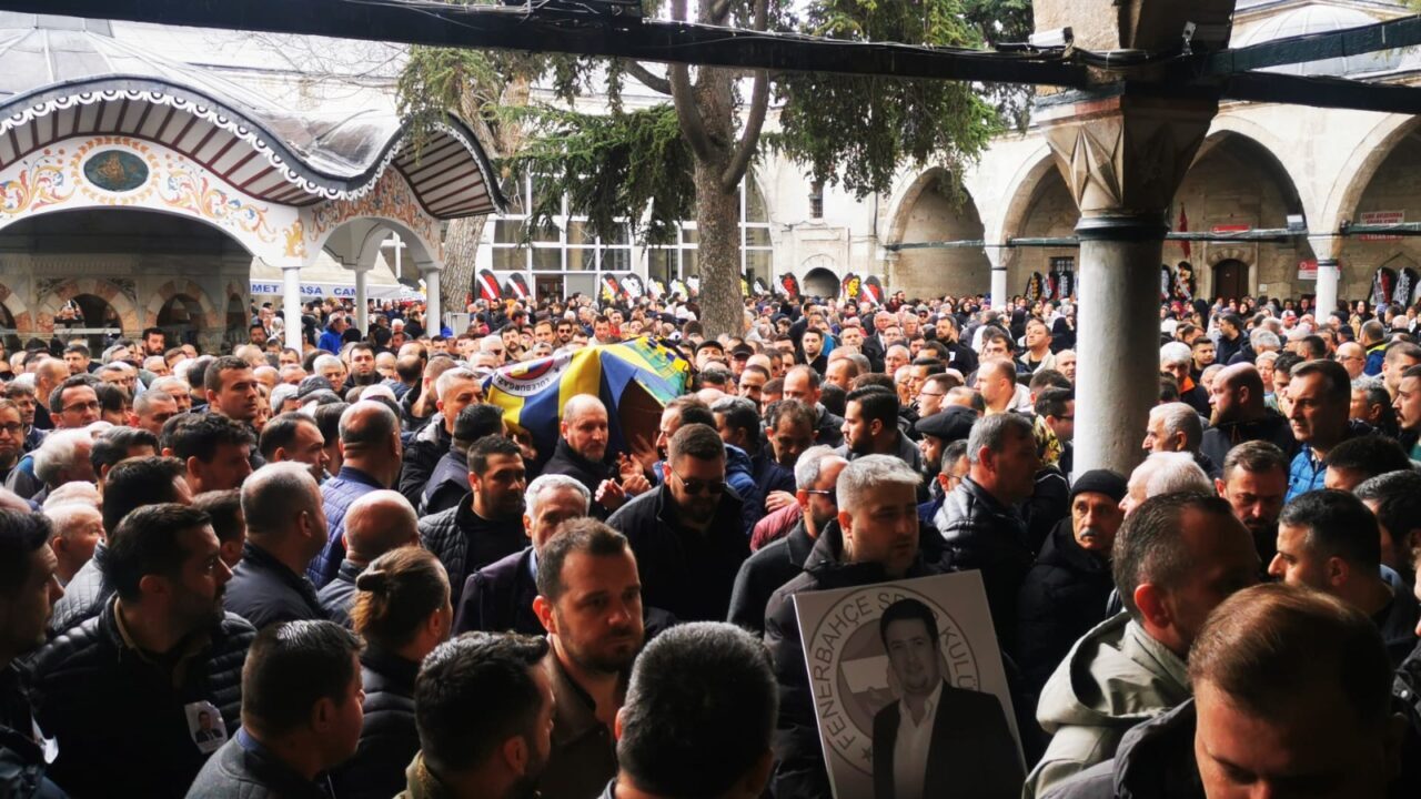 KIRKLARELİ (AA) – Kırklareli'nin Lüleburgaz ilçesinde Ramazan Bayramı'nın ilk günü