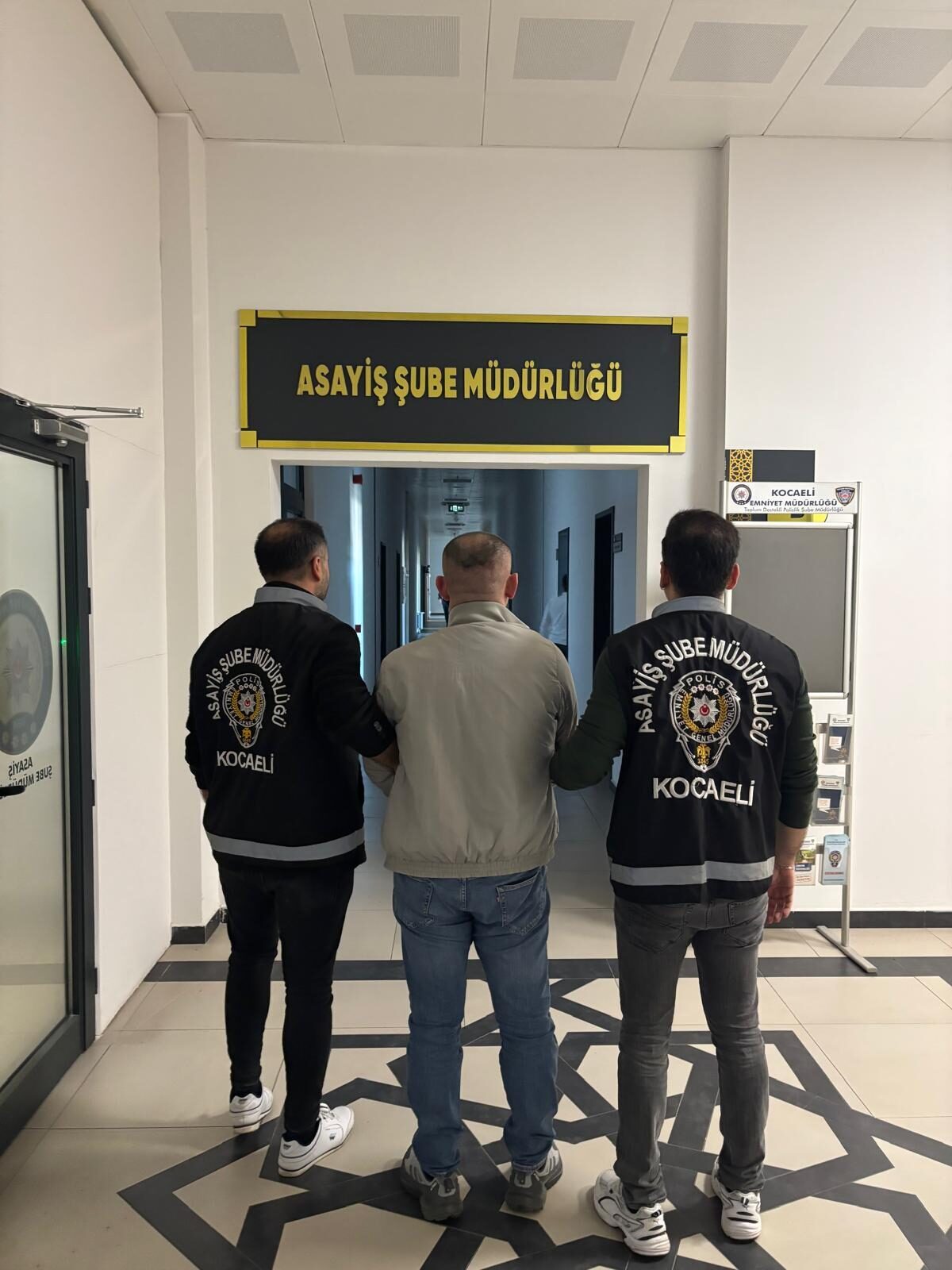 KOCAELİ (AA) – Kocaeli'de hakkında çeşitli suçlardan 29 yıl 5