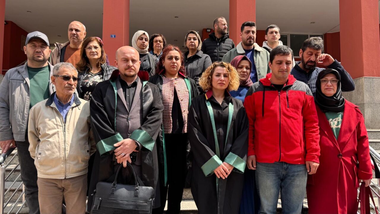 KOCAELİ (AA) – Kocaeli'nin İzmit ilçesinde engelli bireyi odunla darbettiği