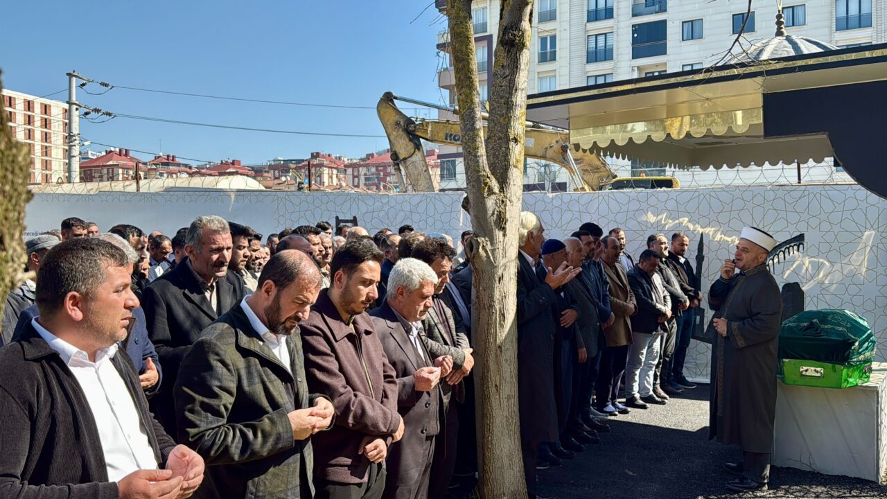 KOCAELİ (AA) – Kocaeli'nin Dilovası ilçesindeki bir fabrikada yaşanan iş