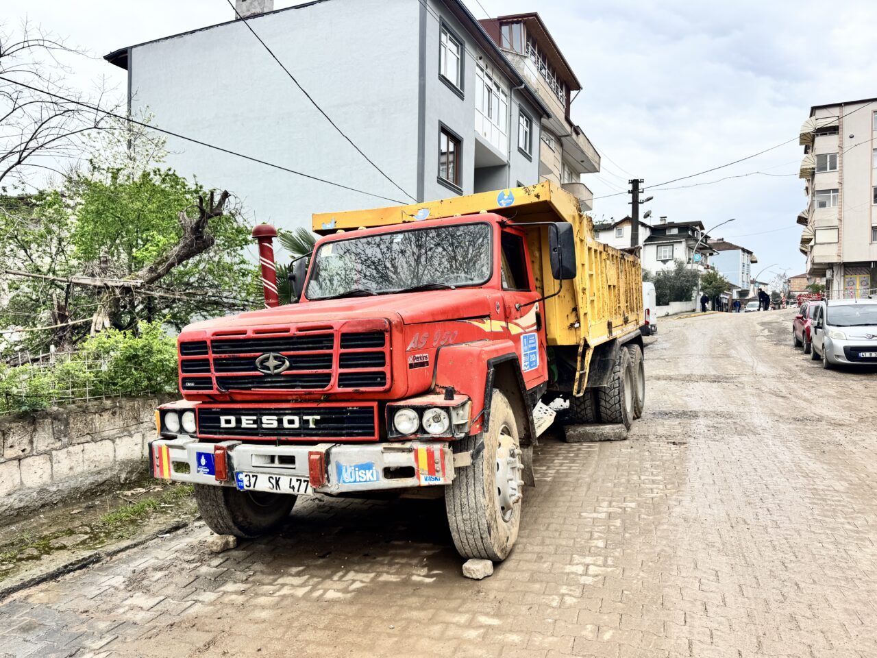- Sürücü gözaltına alındı, kaza güvenlik kamerasınca kaydedildi