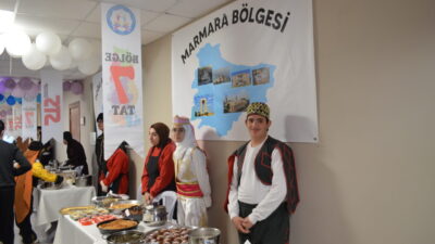 KOCAELİ (AA) – Kocaeli'de özel gereksinimli öğrenciler, yemek etkinliğinde hazırladıkları