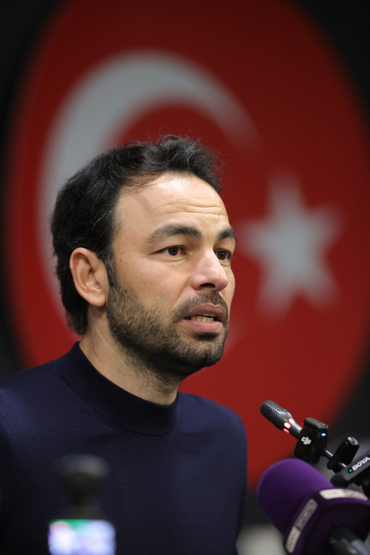 - Kocaelispor Teknik Direktörü Selçuk İnan:
"Artık ligin boyu iyice kısalmışken,