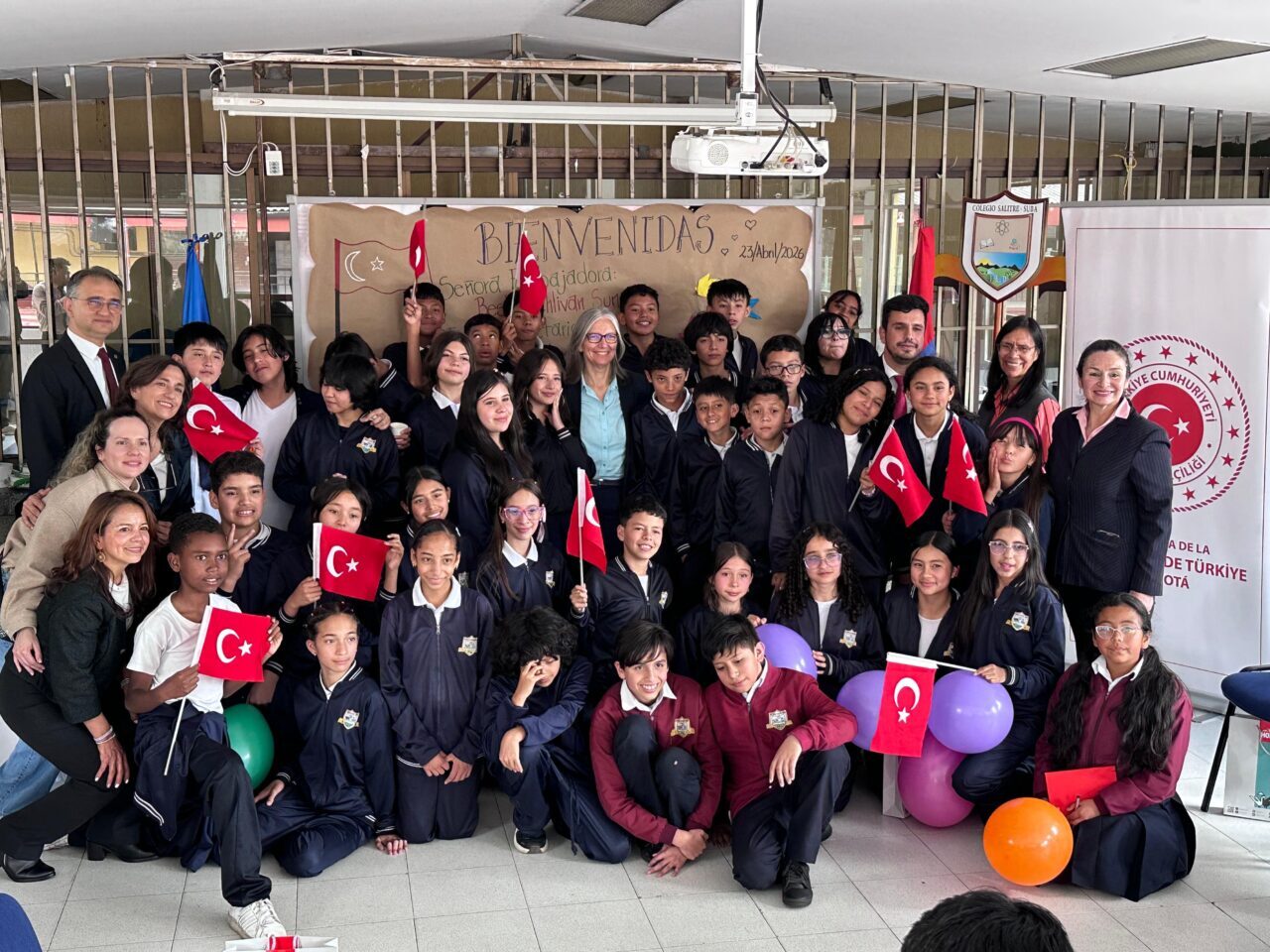 BOGOTA (AA) – Kolombiya'da 23 Nisan Ulusal Egemenlik ve Çocuk