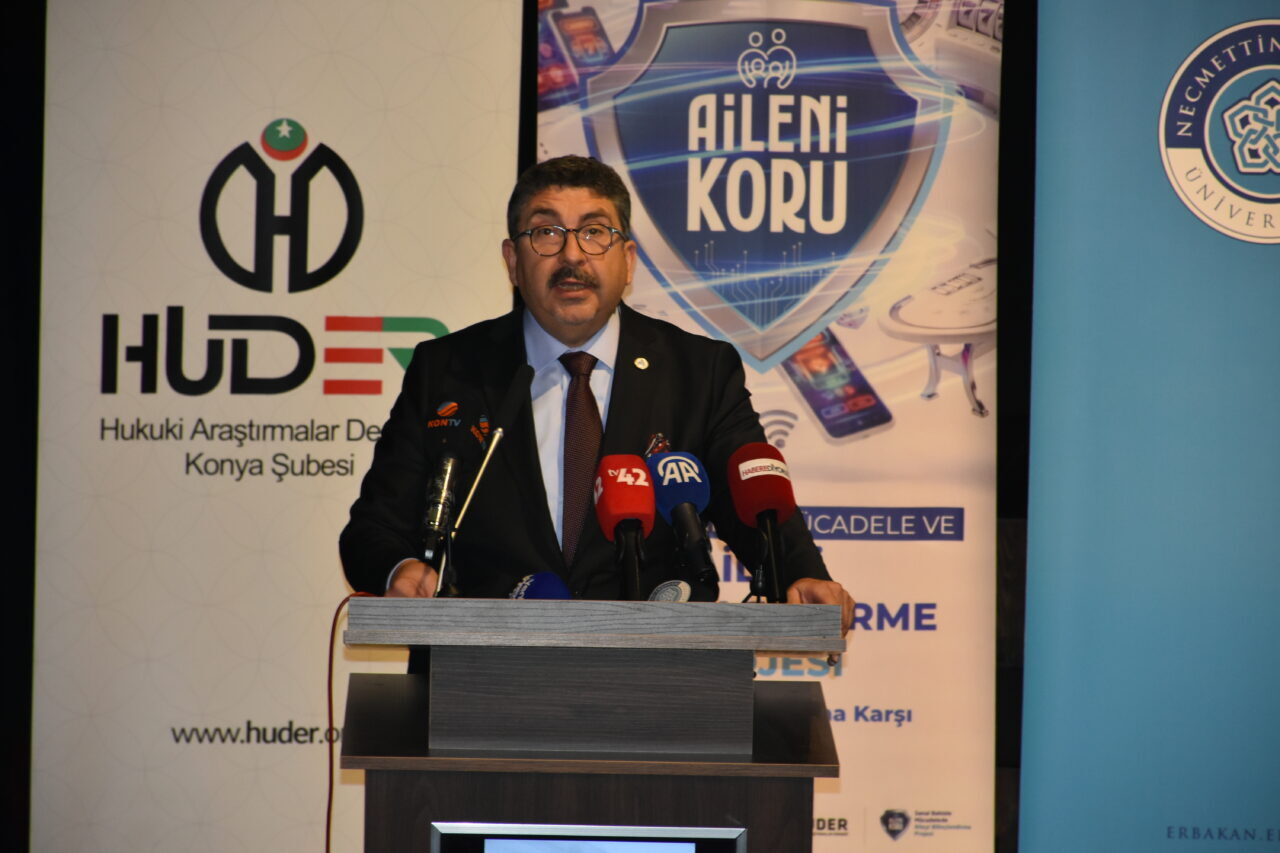 - HUDER Genel Başkanı Hasan Oymak:
- "Bir tıkla, bir uygulamayla,