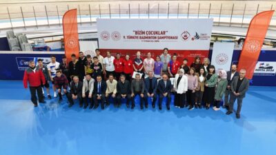 KONYA (AA) – Konya'da düzenlenen "Bizim Çocuklar 9. Türkiye Badminton