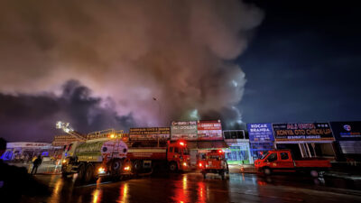 KONYA (AA) – Konya'nın merkez Selçuklu ilçesinde, oto lastikçiler sanayisindeki