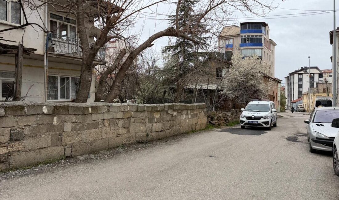 KONYA (AA) – Konya’nın Seydişehir ilçesinde sobadan sızan karbonmonoksit gazından