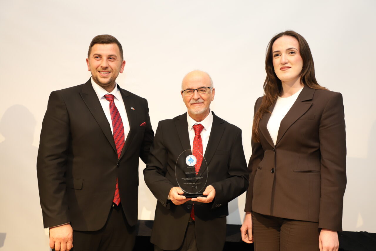 PRİŞTİNE (AA) – Kosova Türk Gazeteciler Derneği (KTGD), Priştine’de düzenlenen