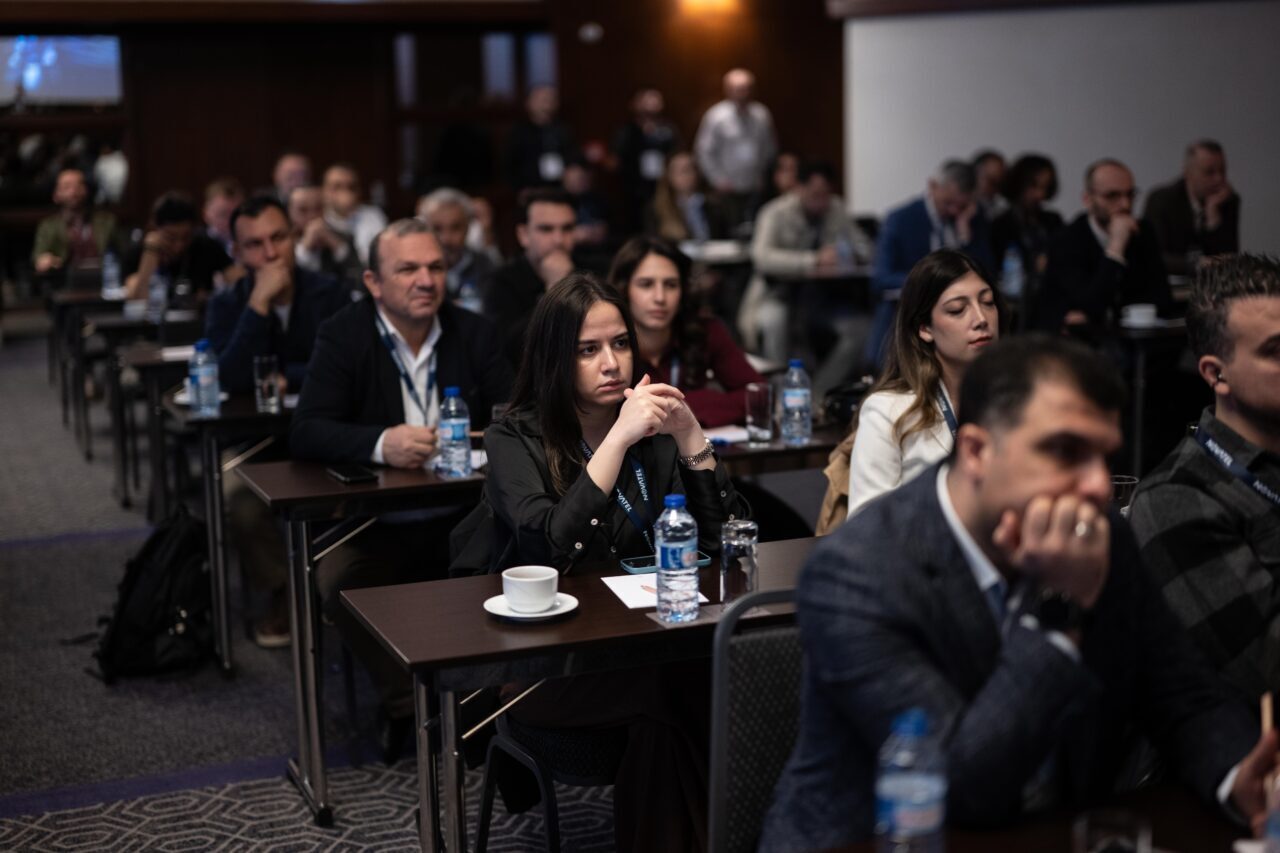 - Novatel Teknoloji ve İş Geliştirmeden Sorumlu Genel Müdür Yardımcısı