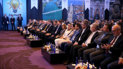 - "Cumhurbaşkanımızın ekonomide stratejik sektör olarak ilan ettiği turizmde son