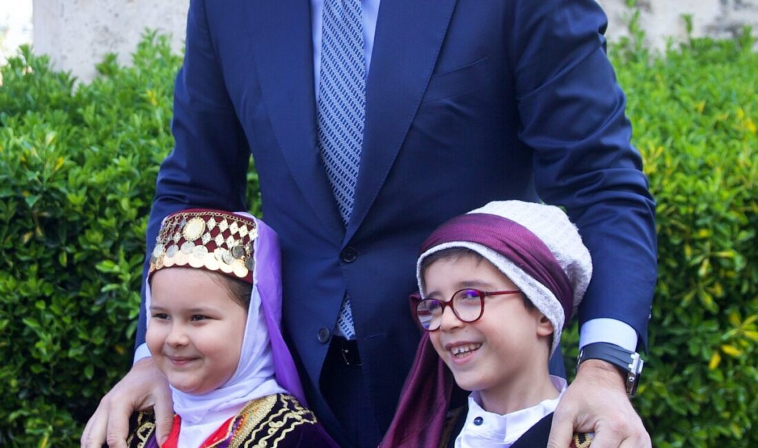 - "Türkiye'nin turizmde yakaladığı ivme ve elde ettiği rekorlar Anadolu'nun