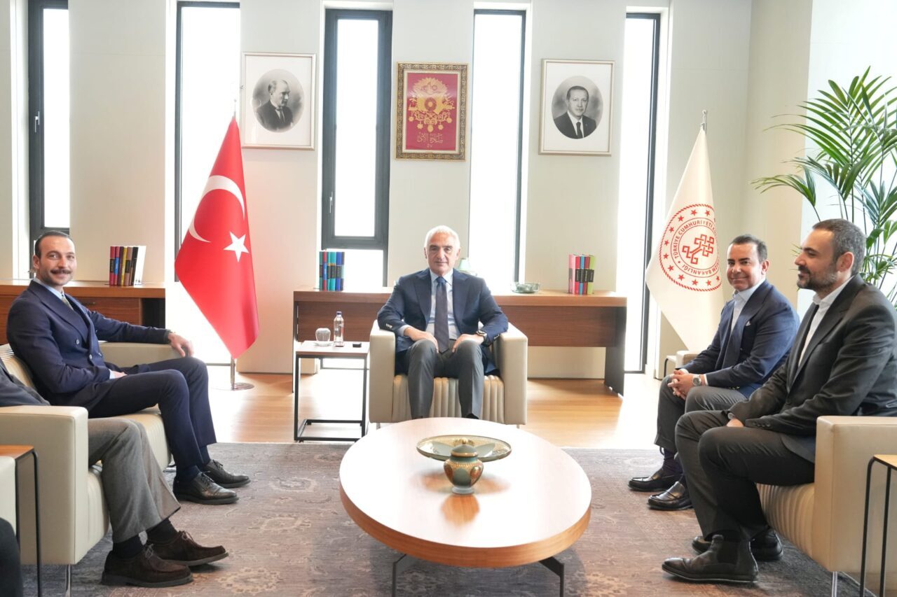 - "(Filistinli esirlerin idam edilmesiyle ilgili yasa dolayısıyla İsrail'e tepkisi)