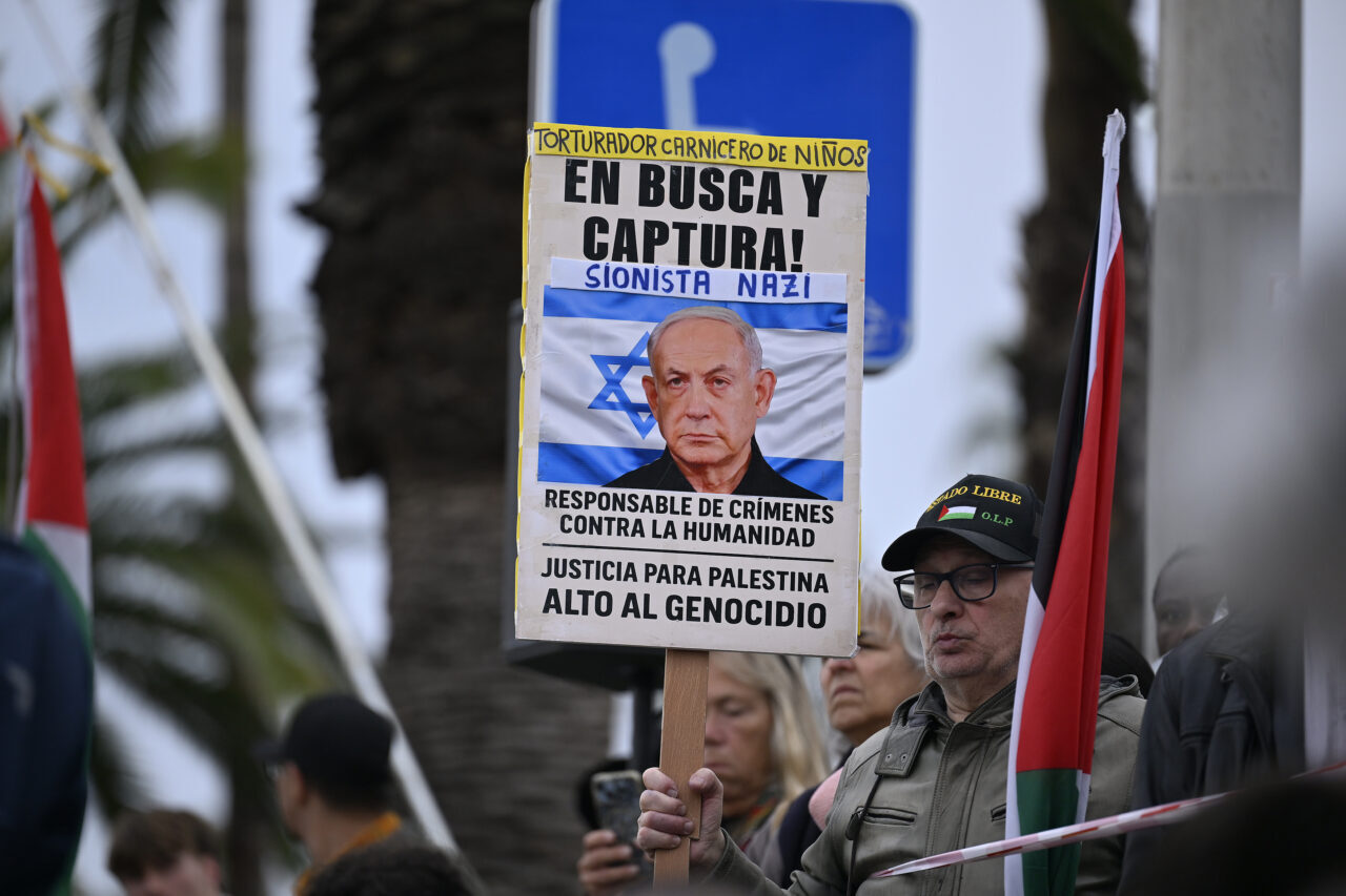 - Greenpeace İspanya Direktörü Eva Saldana:
- "Bu misyona katılmak, Gazze'ye