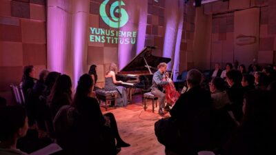 PRİŞTİNE (AA) – Londra Yunus Emre Enstitüsü (YEE), "Anadolu'dan Avrupa'ya: