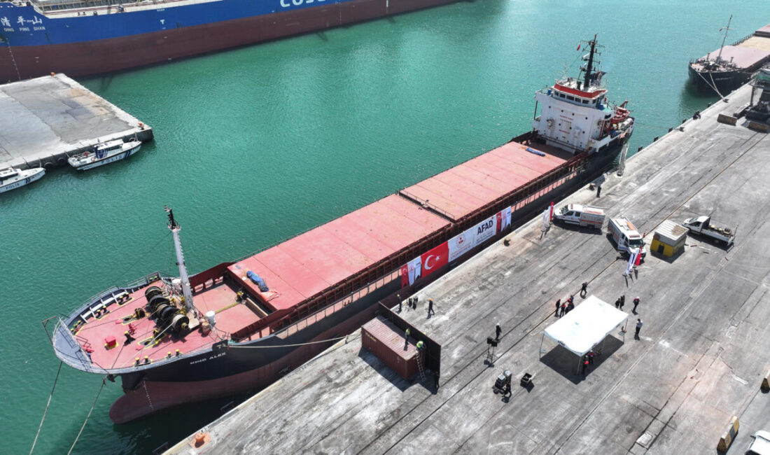 - Gemide 7 bin 200 çadır, 22 bin battaniye, 12