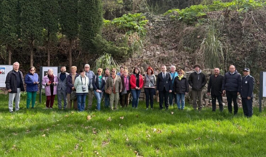 ZONGULDAK (AA) – Macaristan’dan gelen turist kafilesi, Zonguldak’ta ziyaretlerde bulundu.