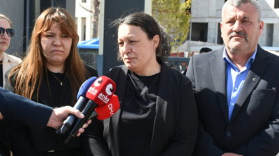 - Cinayet zanlısı kocaya ağırlaştırılmış müebbet, çocuk sanığa ise 2