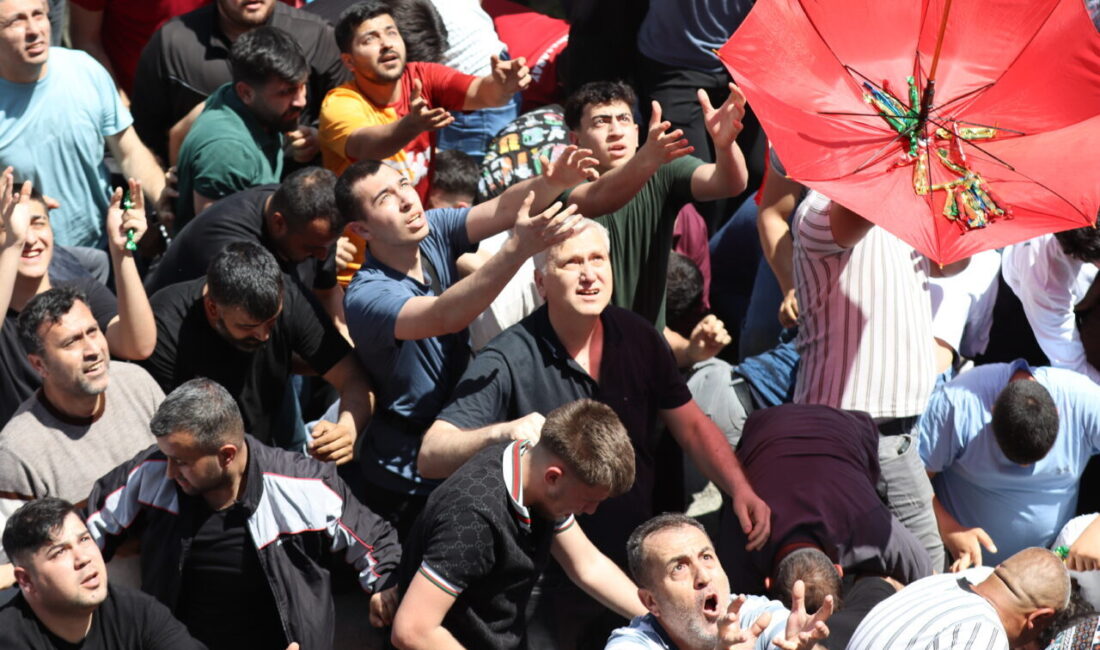 - Saçım törenine CHP Genel Başkanı Özgür Özel ile siyasi