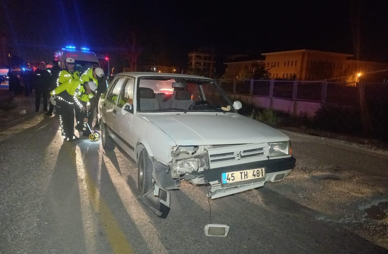 MANİSA (AA) – Manisa'nın Yunusemre ilçesinde otomobilin çarptığı yaya hastanede
